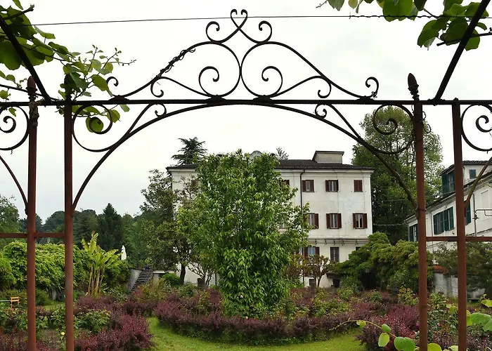 Pensionat Oasi Di Cavoretto 3*