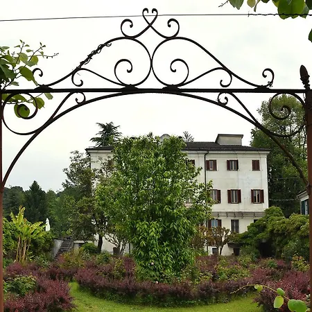 Pensjonat Oasi Di Cavoretto 3*